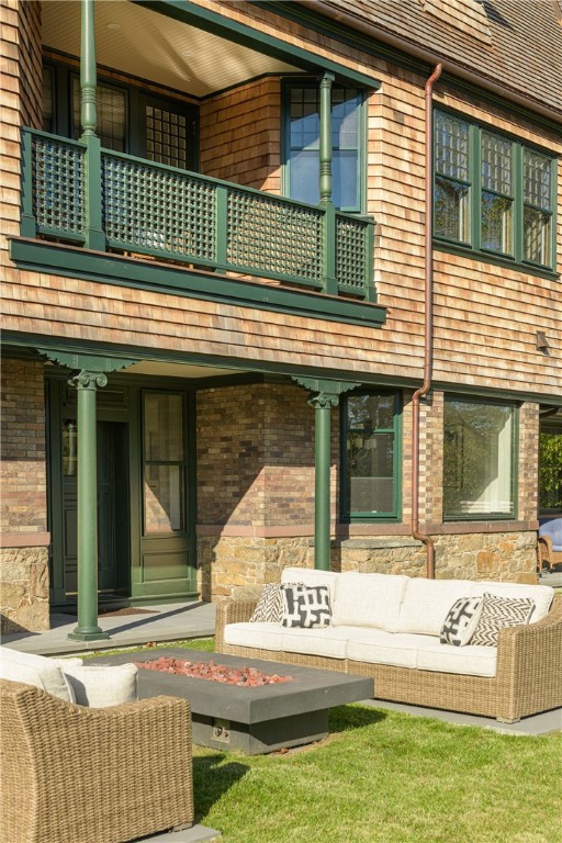 7 Red Cross Avenue Newport, RI 02840 - Photo 5 of 48