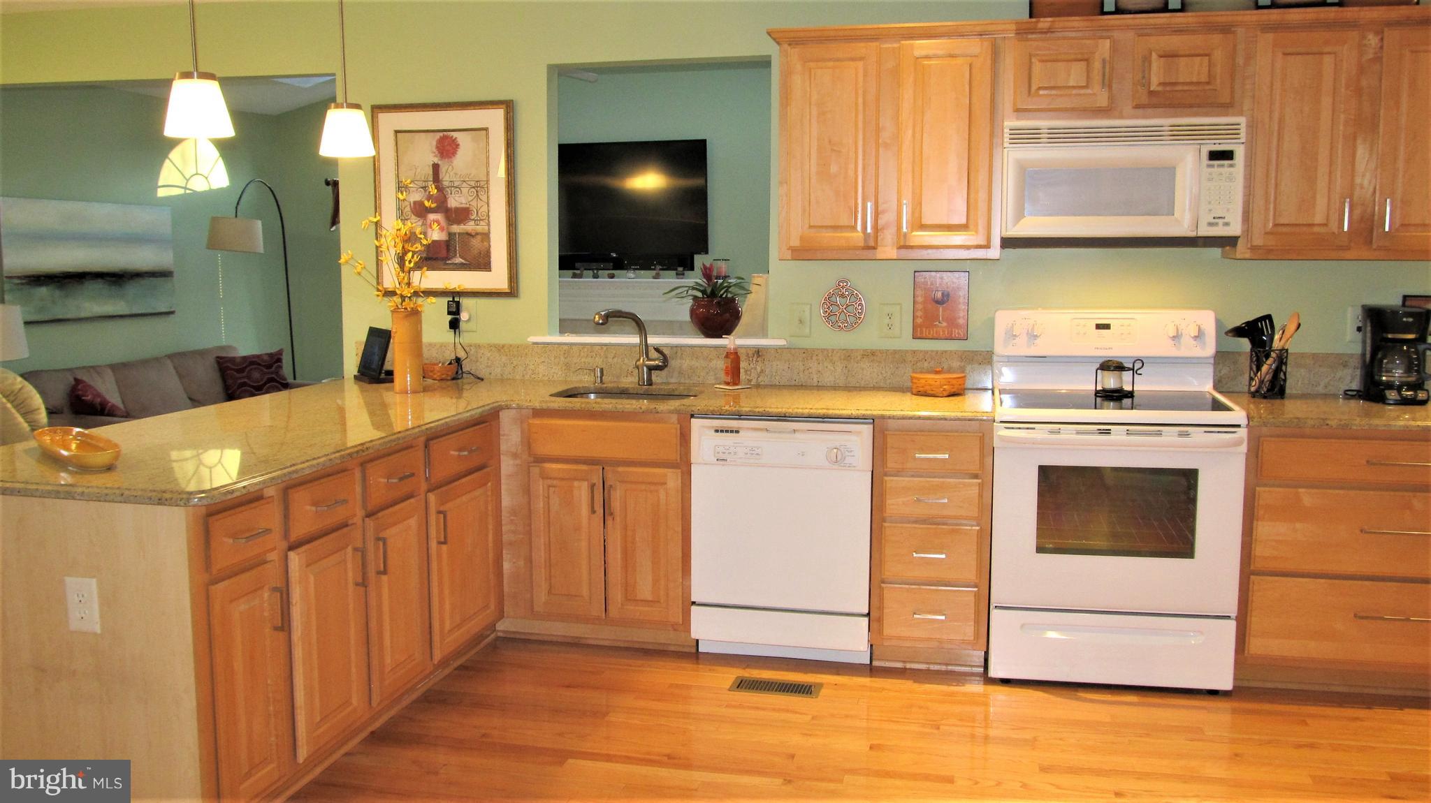 117 Kingbrook Road Linthicum, MD 21090 - Photo 5 of 33