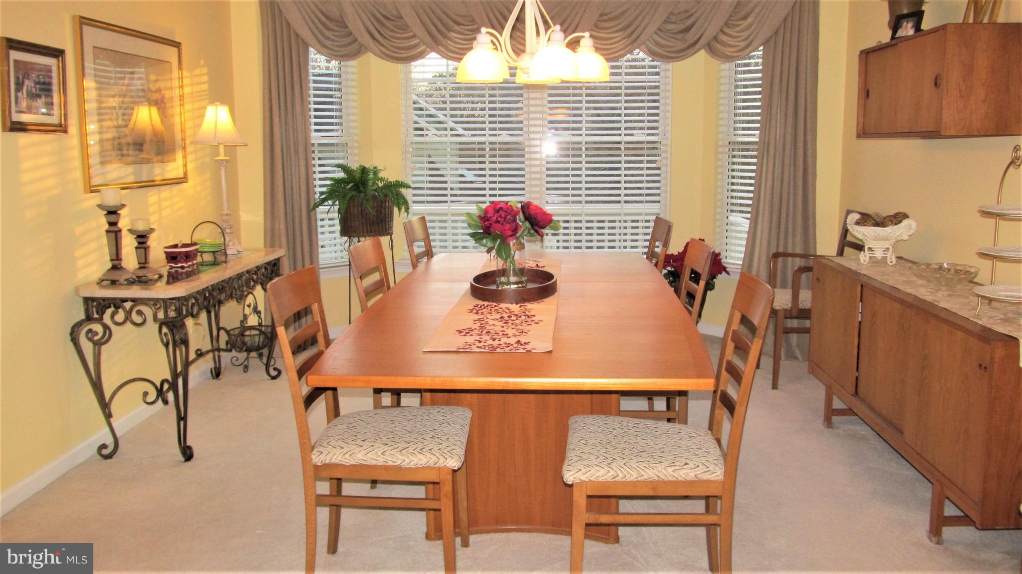 117 Kingbrook Road Linthicum, MD 21090 - Photo 10 of 33 Bright dining room for family/ friend gatherings!