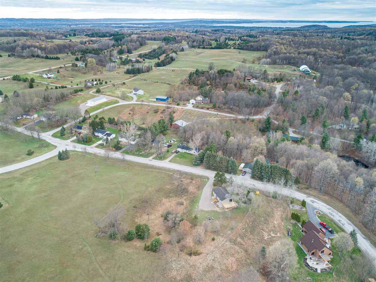 2294 East Potter Road Traverse City, MI 49696 - Photo 27 of 33 1886374-26.JPG