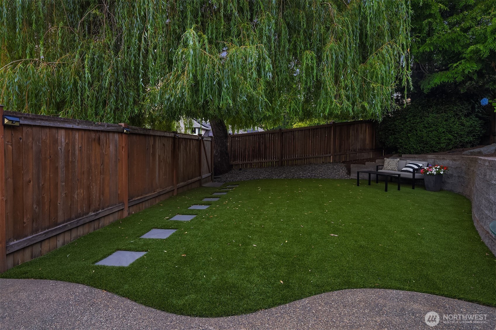 8718 200th Street Southwest Edmonds, WA 98026 - Photo 31 of 38 Gallery Image 31
