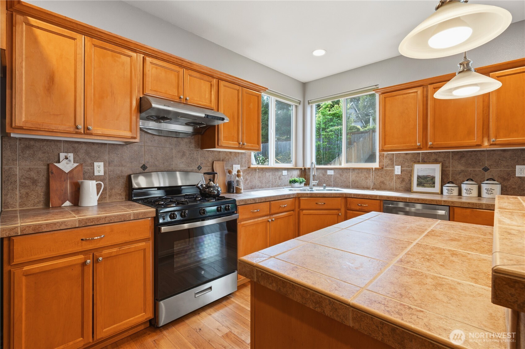 24012 21st Avenue West Bothell, WA 98021 - Photo 6 of 40