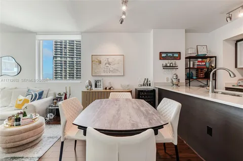 $605,000 | 55 Southeast 6th Street, Unit 3407, Miami, FL 33131