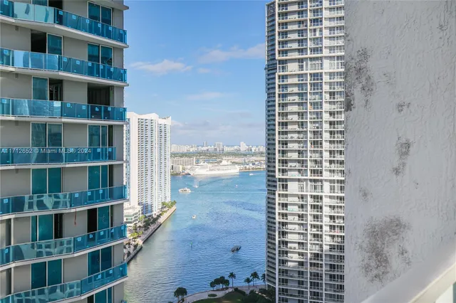 a view of a tall building