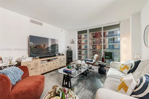 $605,000 | 55 Southeast 6th Street, Unit 3407, Miami, FL 33131