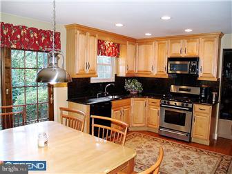 10 Fox Hollow Road Voorhees, NJ 08043 - Photo 5 of 12 Kitchen