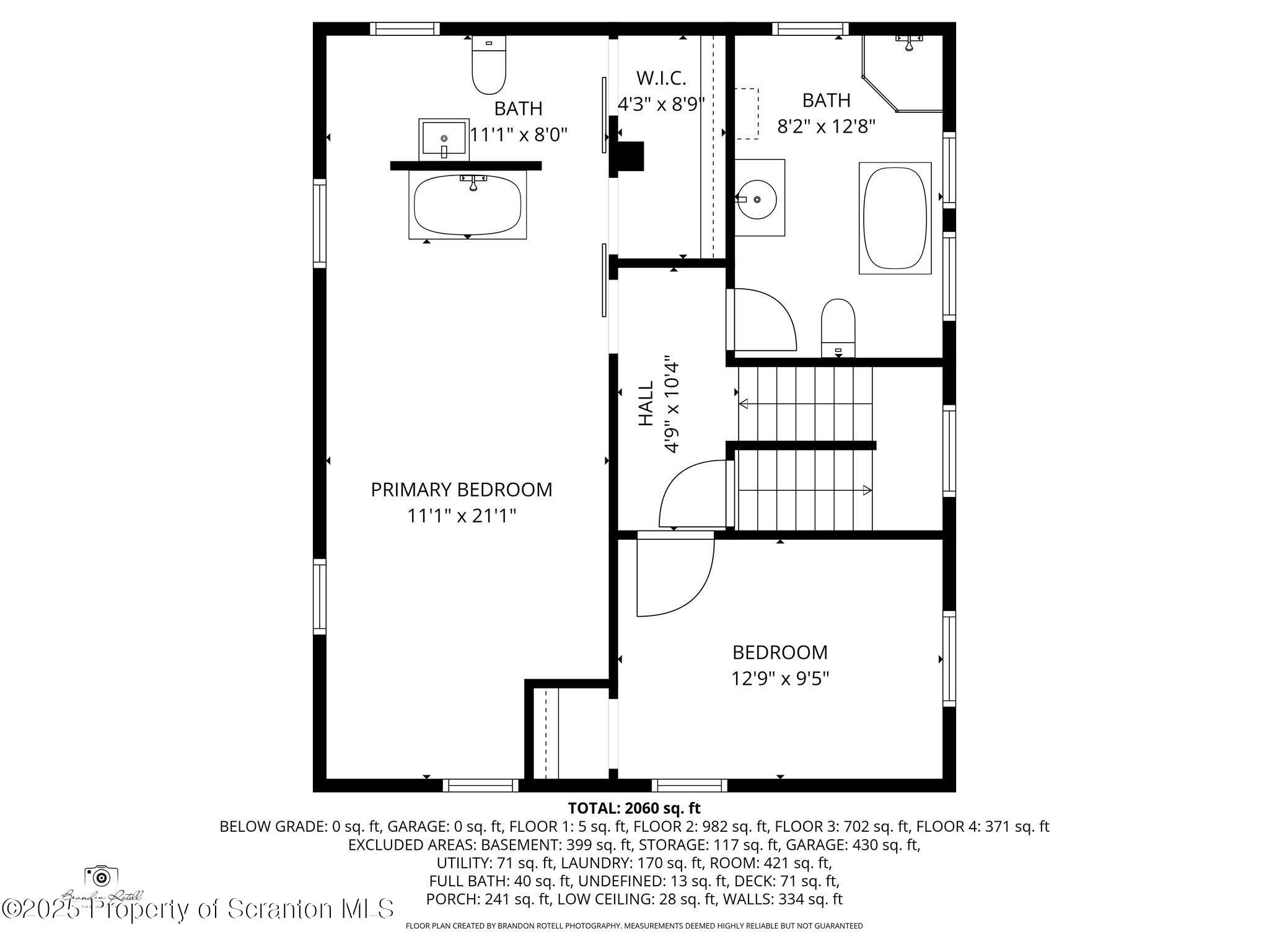 70 State Street Nicholson, PA 18446 - Photo 5 of 64 a picture of a wall with a white wall and a painting