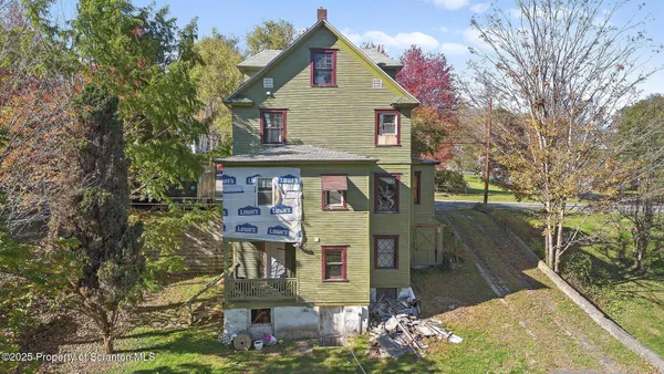 $199,000 | 70 State Street, Nicholson, PA 18446