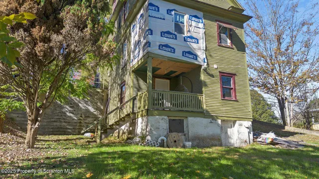 $224,900 | 70 State Street, Nicholson, PA 18446