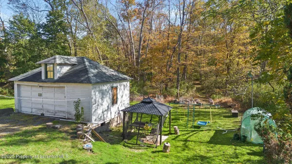 $199,000 | 70 State Street, Nicholson, PA 18446
