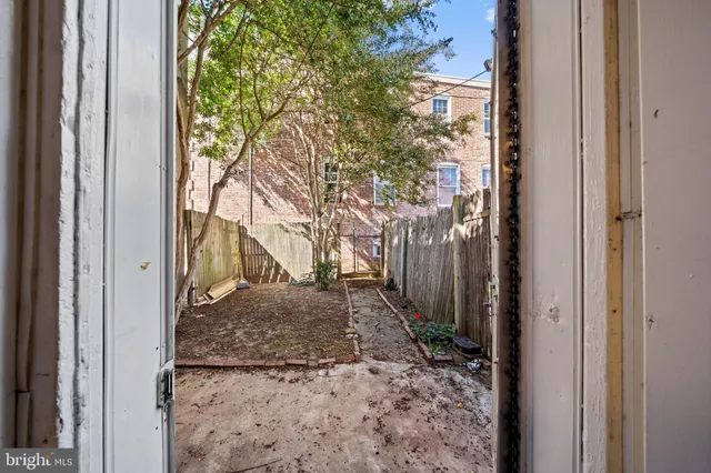 $175,000 | 431 South Harrison Street, Wilmington, DE 19805