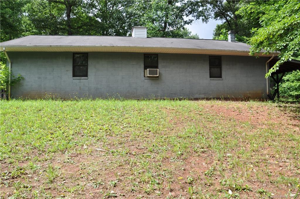 280 Bennett Road Rutherfordton, NC 28139 - Photo 23 of 44 a front view of a house with plants