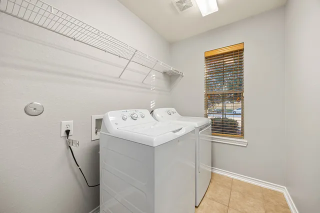 $279,000 | 19727 Village Ridge Drive, Tomball, TX 77375