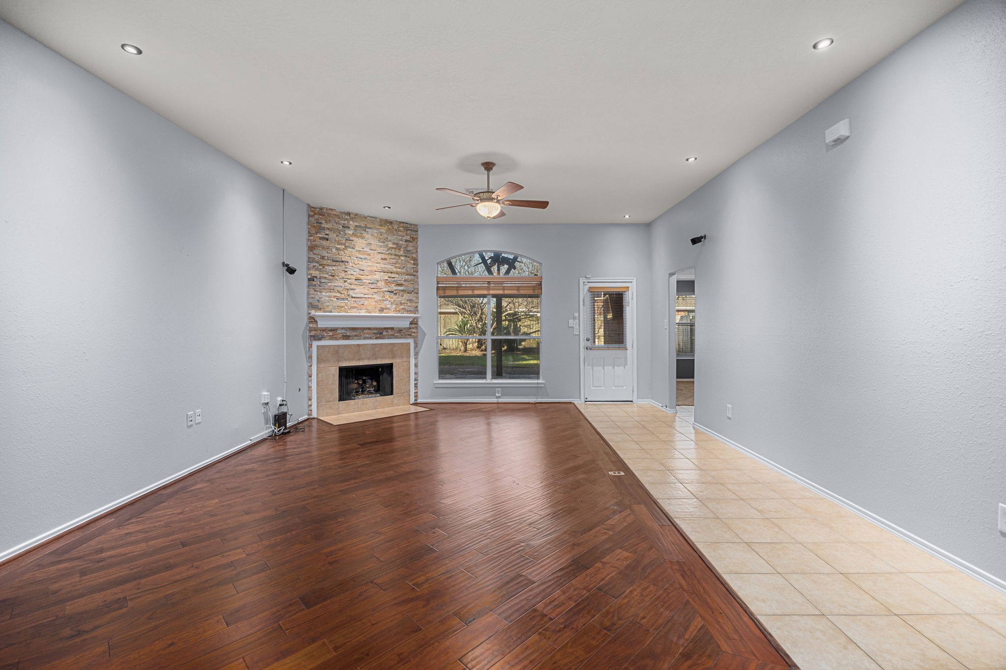 19727 Village Ridge Drive Tomball, TX 77375 - Photo 3 of 24