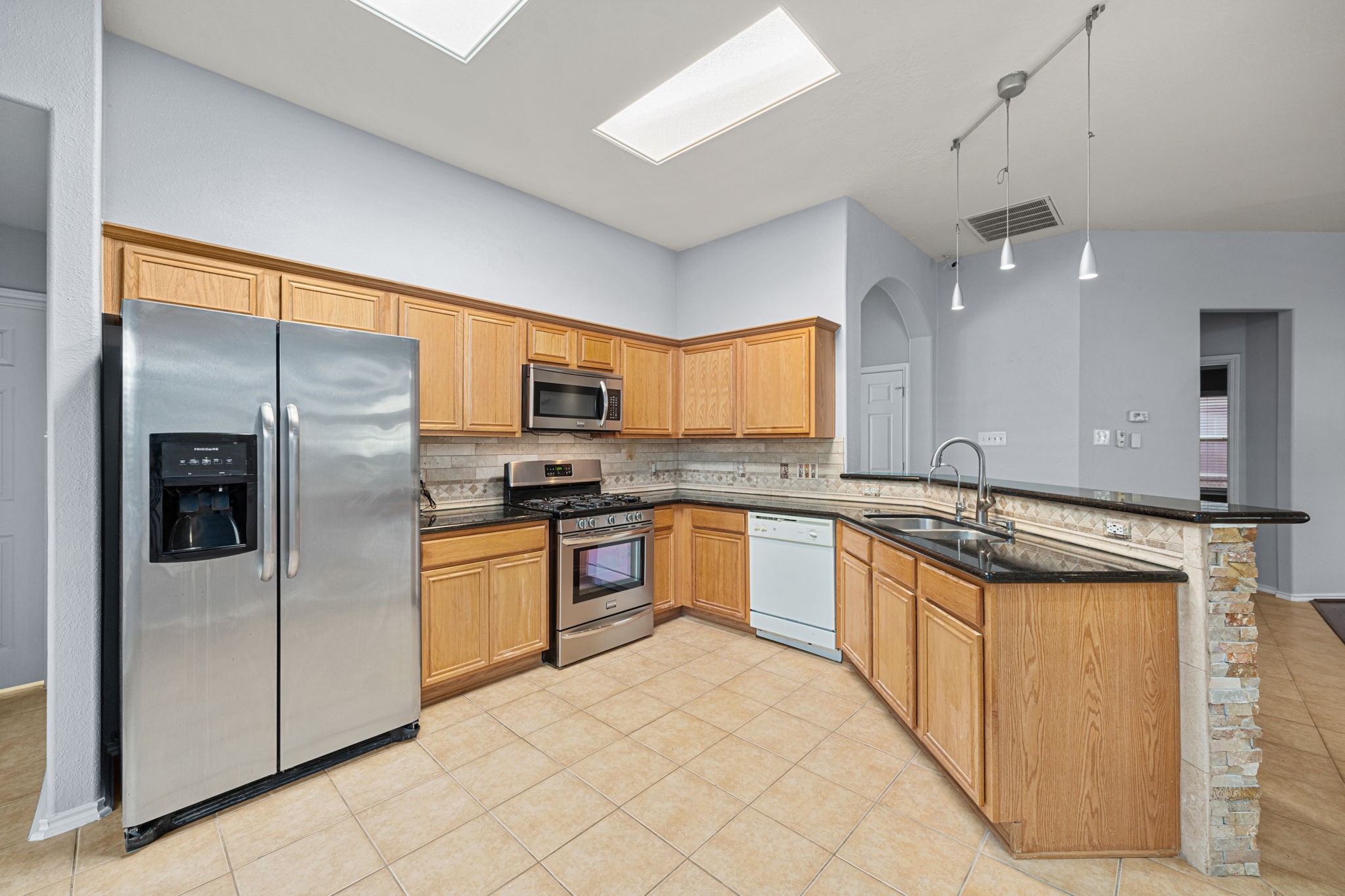 19727 Village Ridge Drive Tomball, TX 77375 - Photo 7 of 24