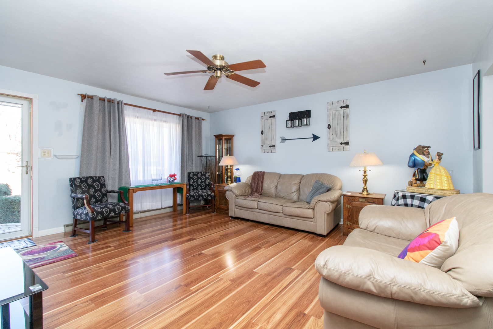 817 Sheridan Road Normal, IL 61761 - Photo 3 of 42 Gallery Image 3