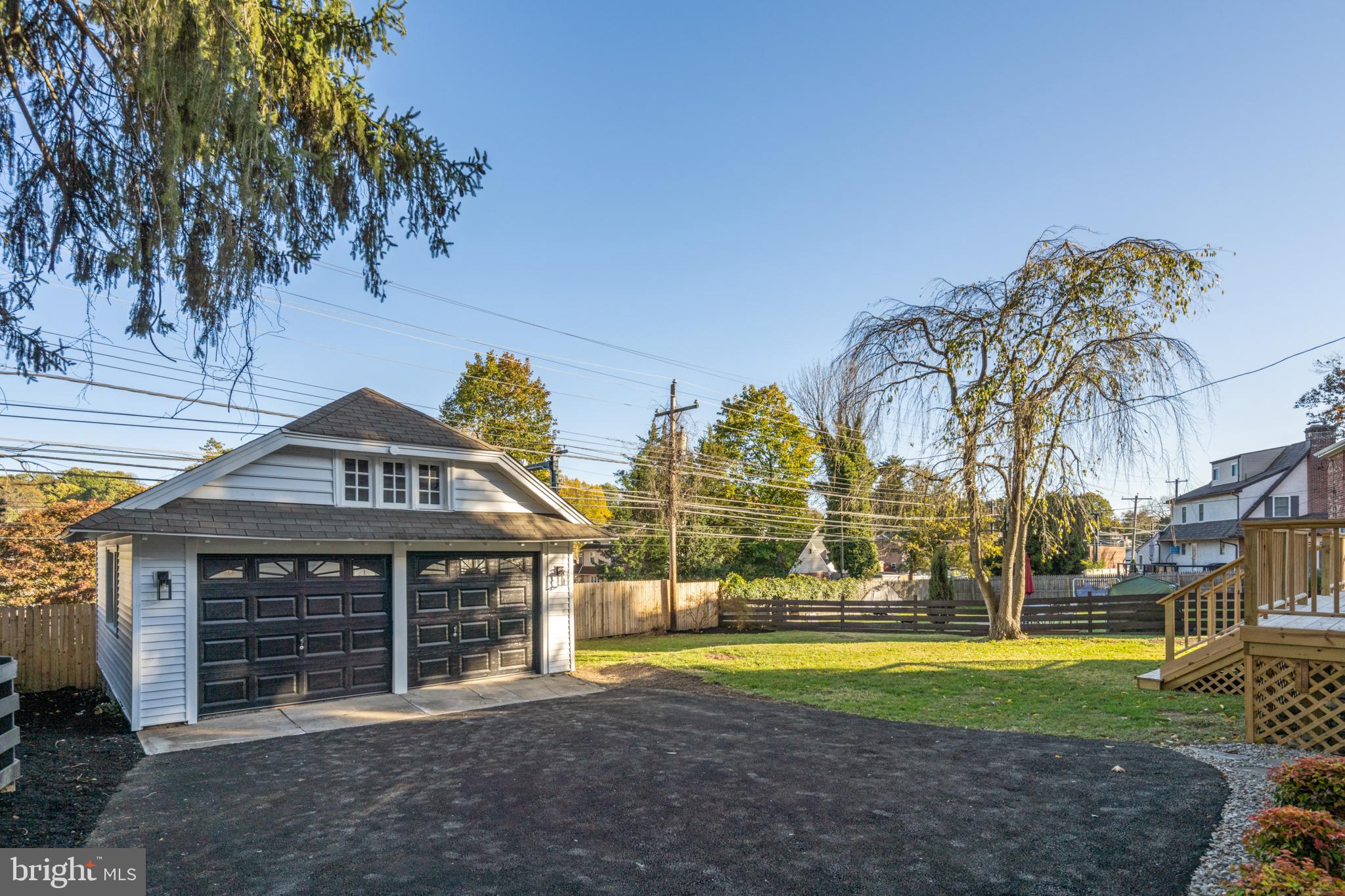 39 North Rolling Road Springfield, PA 19064 - Photo 103 of 119 Two car garage