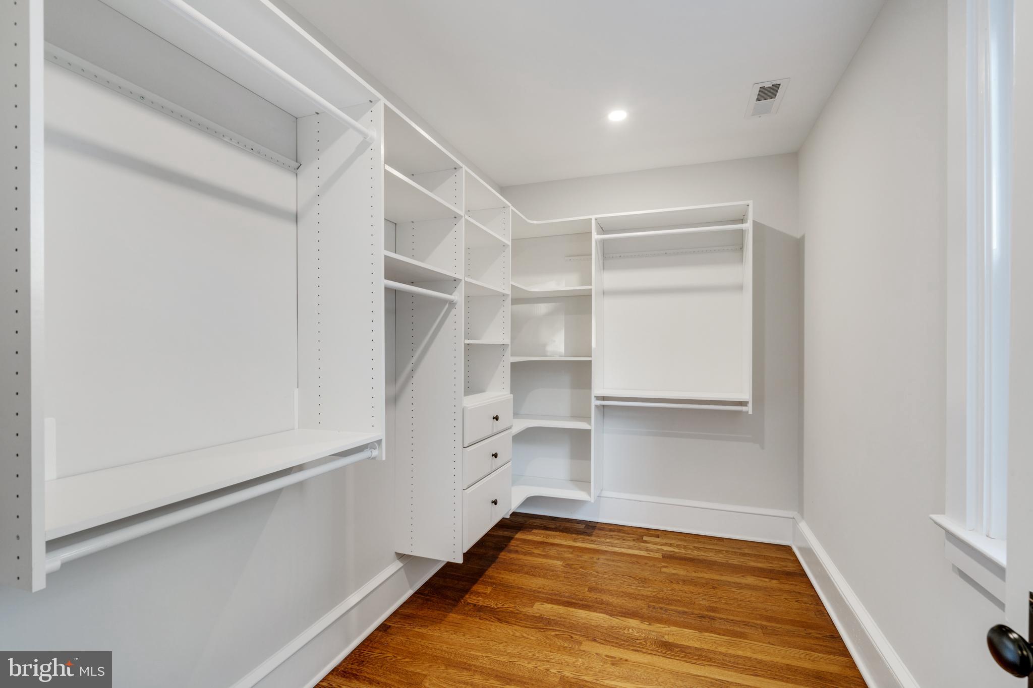 39 North Rolling Road Springfield, PA 19064 - Photo 60 of 119 Primary walk-in closet