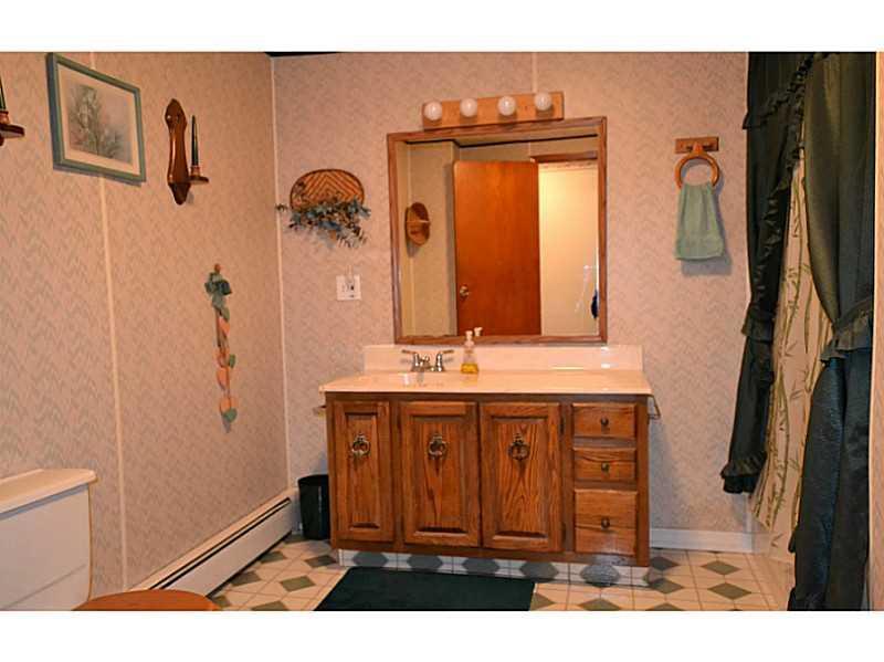 402 2nd Street Springfield, OH 45502 - Photo 10 of 25