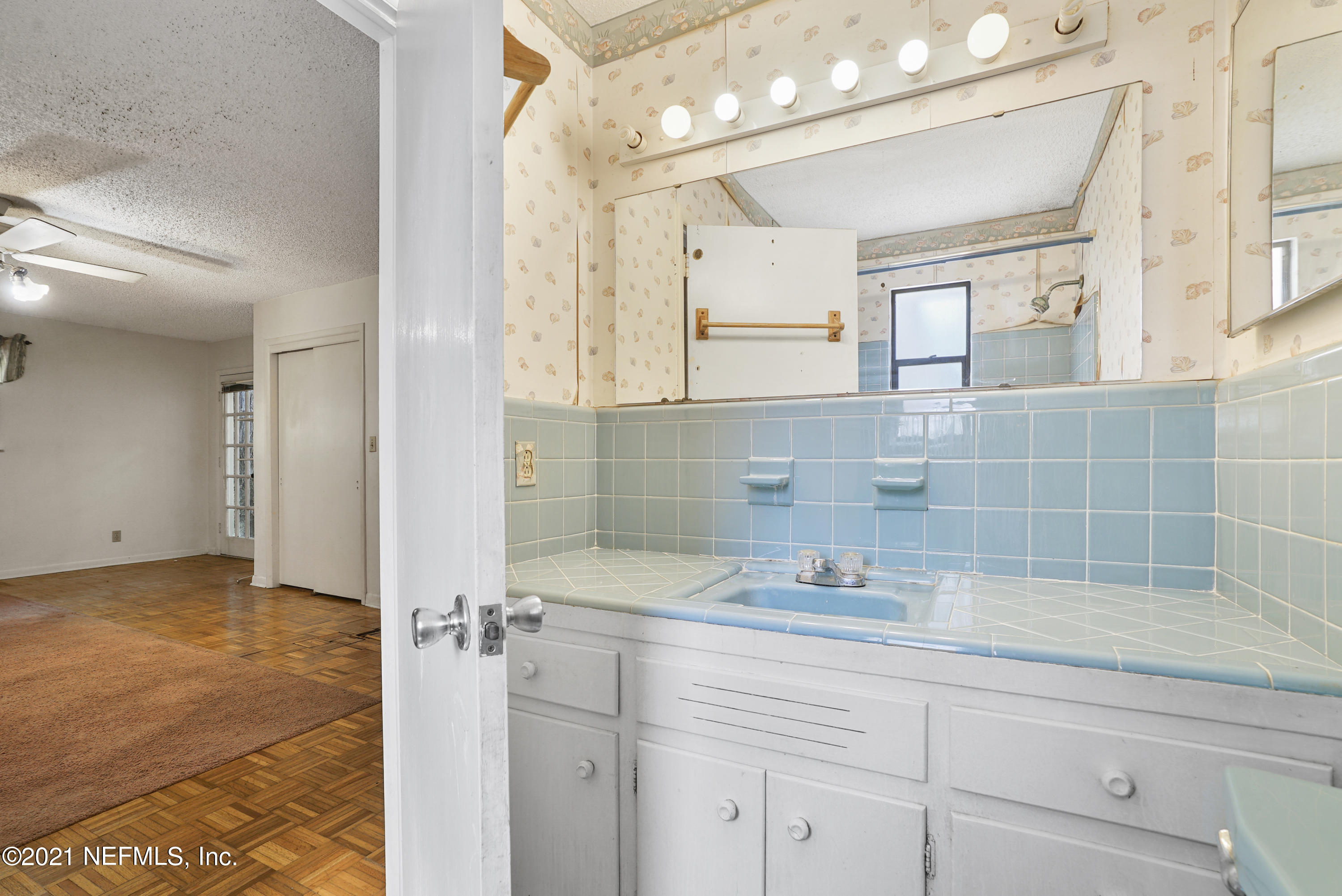1925 Tanglewood Road Jacksonville Beach, FL 32250 - Photo 21 of 32 Master Ensuite Bath