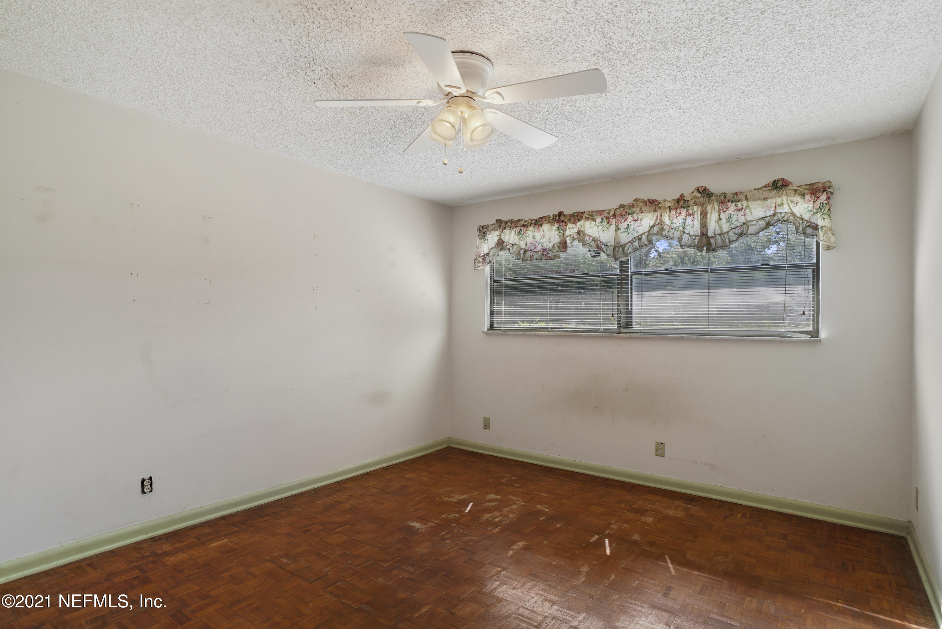 1925 Tanglewood Road Jacksonville Beach, FL 32250 - Photo 23 of 32 Bedroom 2
