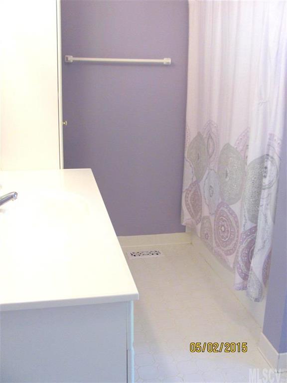 5225 Old Creek Road Morganton, NC 28655 - Photo 10 of 15 Gallery Image 10