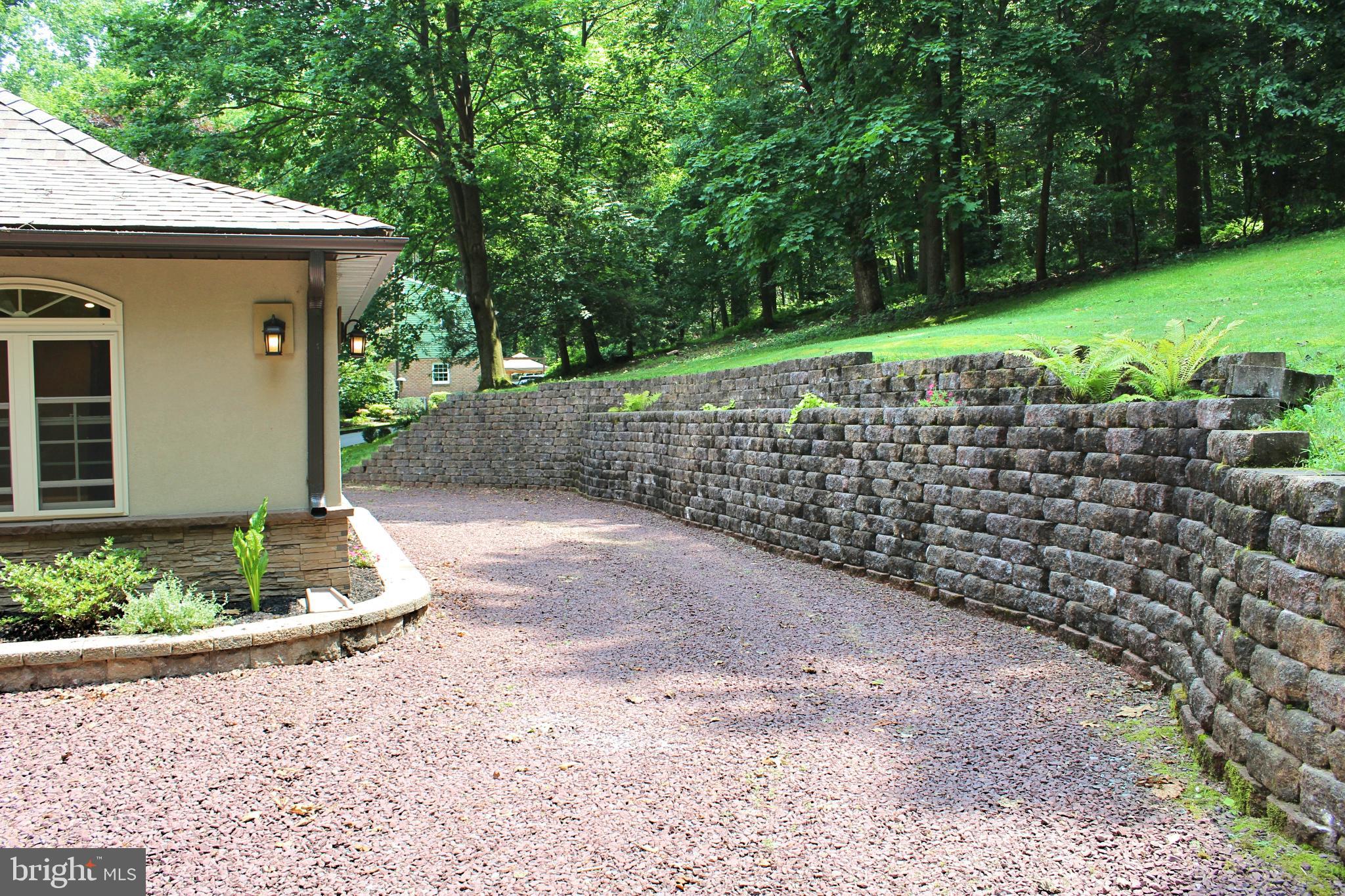 121 Distillery Road Newmanstown, PA 17073 - Photo 32 of 49 Wrap around stone driveway