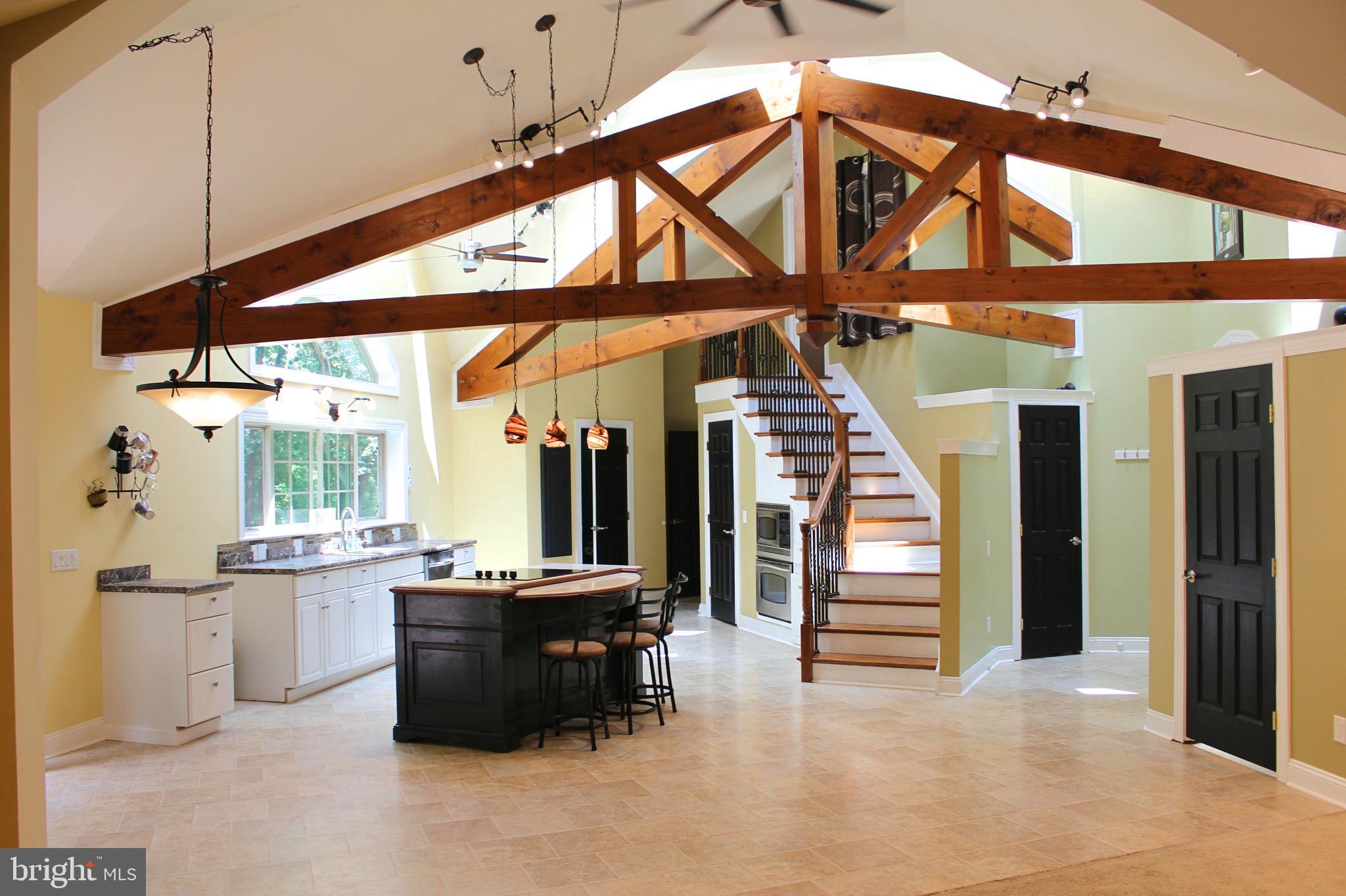 121 Distillery Road Newmanstown, PA 17073 - Photo 5 of 49 Kitchen/Dining