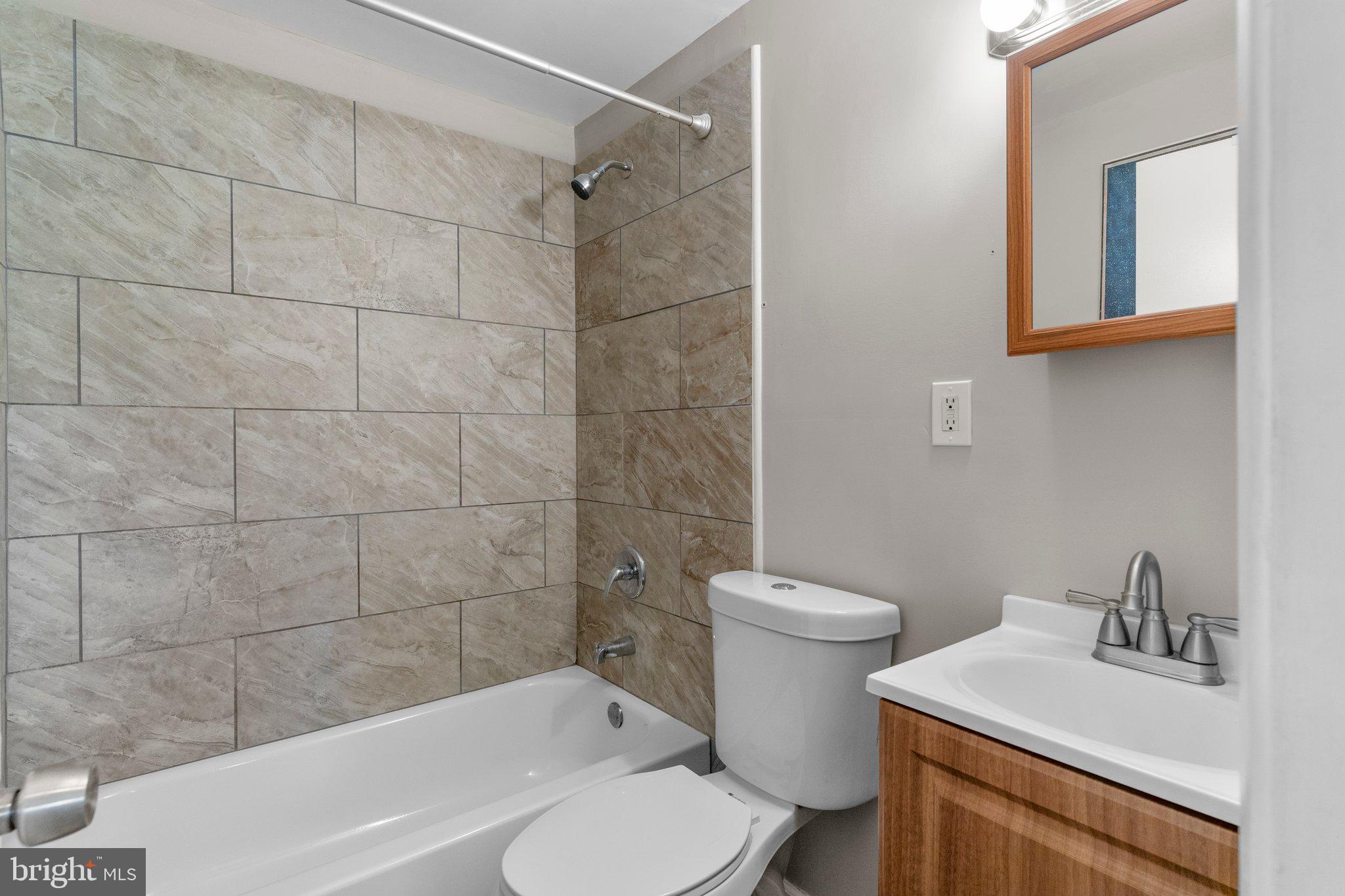 633 Point Street Bristol, PA 19007 - Photo 15 of 38 Gallery Image 15