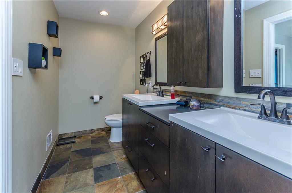8619 Lancaster Road Indianapolis, IN 46260 - Photo 14 of 25 Gallery Image 14