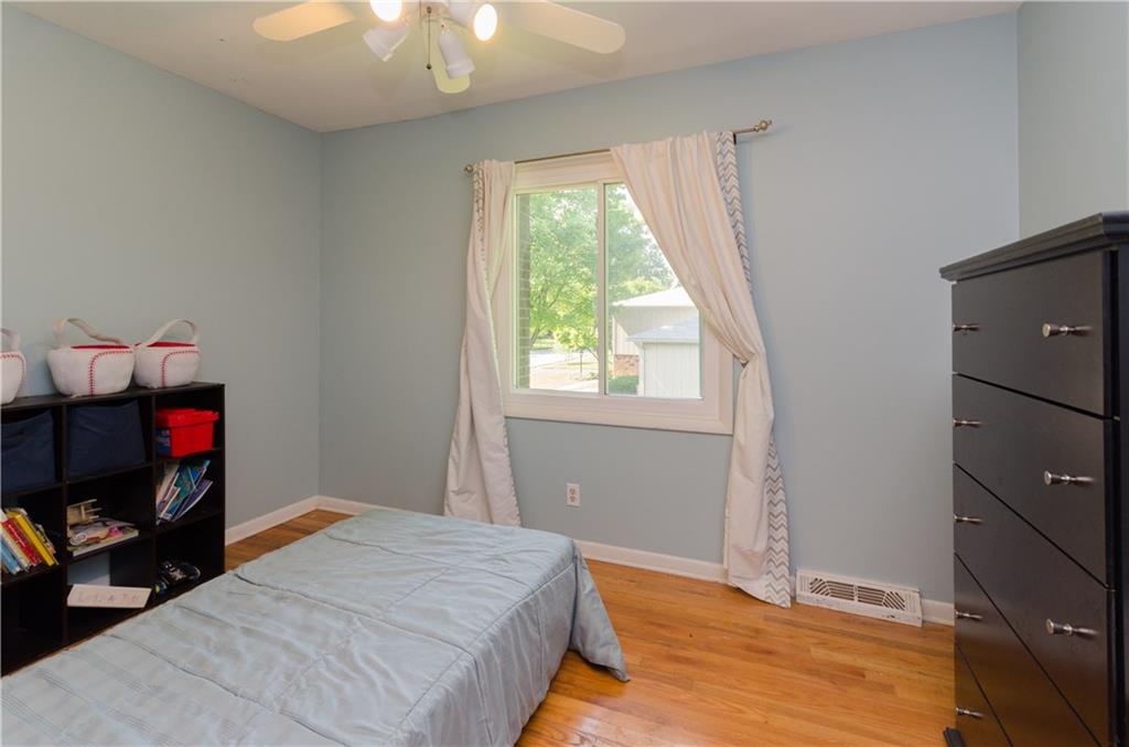 8619 Lancaster Road Indianapolis, IN 46260 - Photo 19 of 25 Gallery Image 19