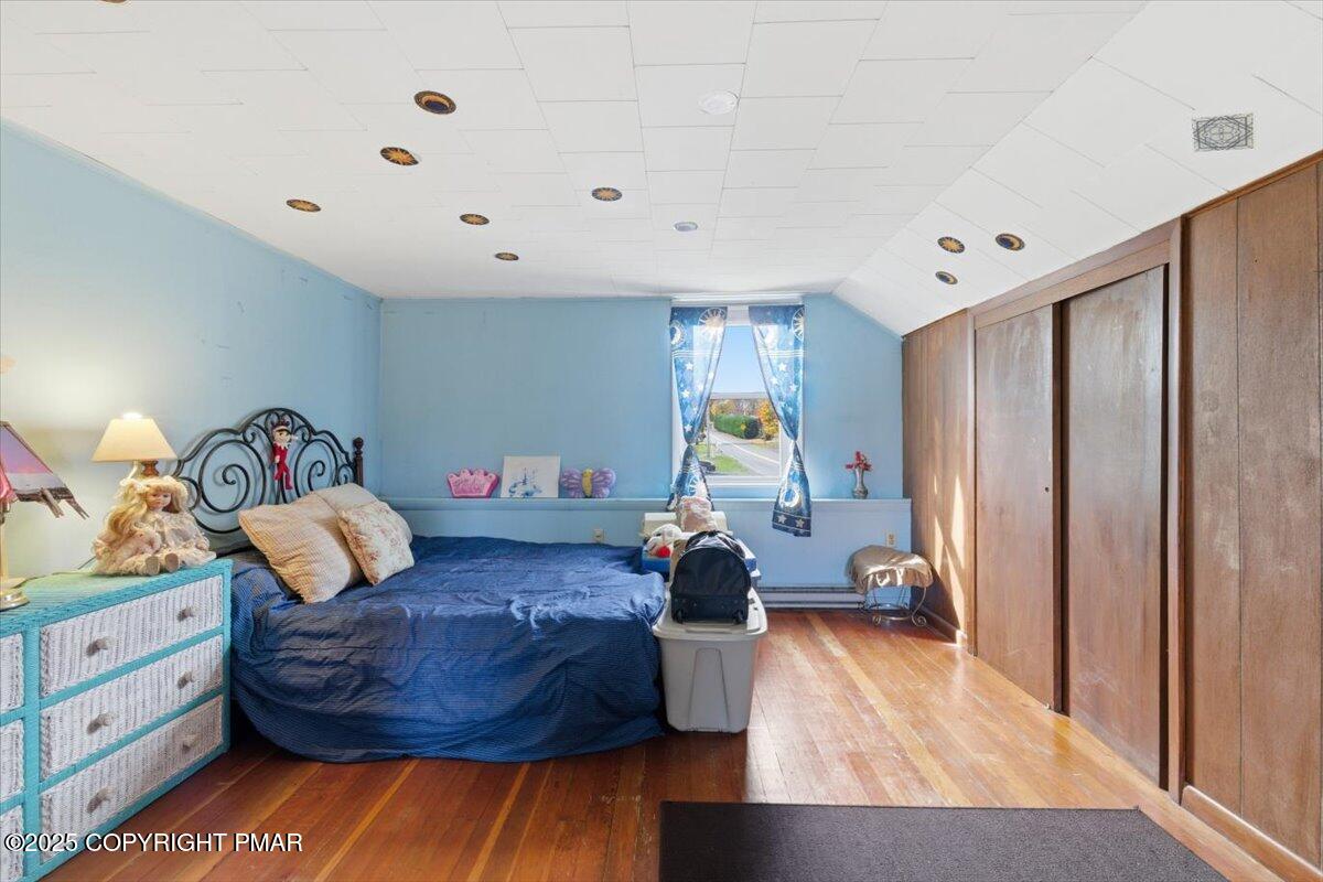 187 Reimer Road Bangor, PA 18013 - Photo 35 of 43 3rd Bedroom