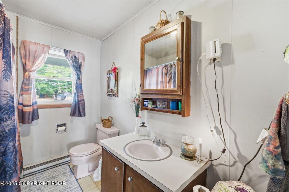 187 Reimer Road Bangor, PA 18013 - Photo 38 of 43 Bath