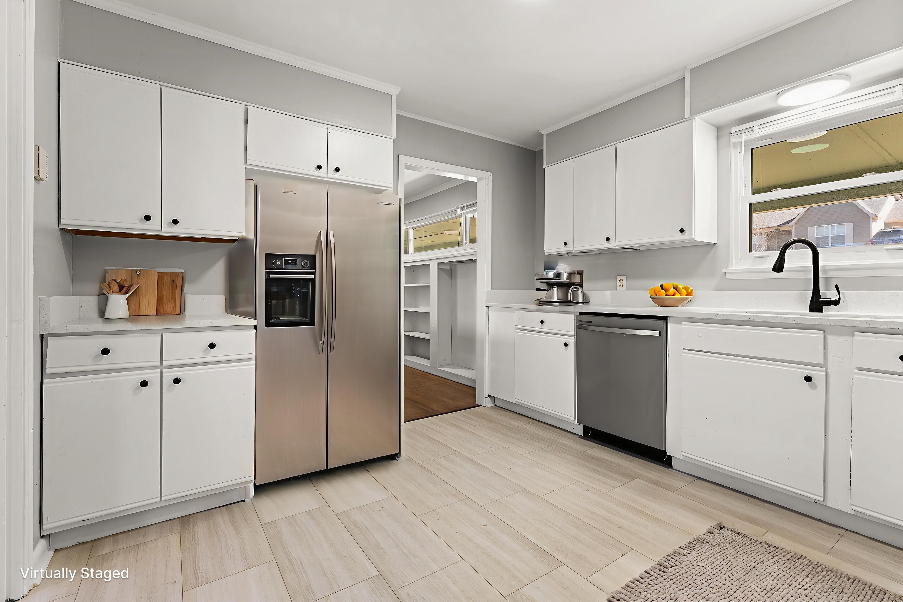 4349 Cedar Hills Road Memphis, TN 38135 - Photo 4 of 36