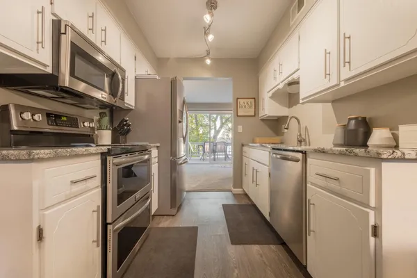 $529,900 | 2520 Le Homme Dieu Heights Northeast, Unit 2, Alexandria, MN 56308