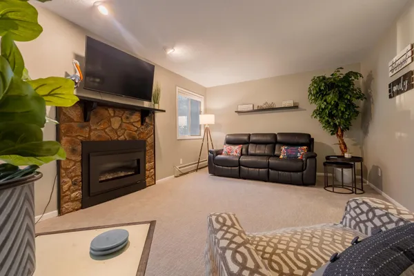 $529,900 | 2520 Le Homme Dieu Heights Northeast, Unit 2, Alexandria, MN 56308