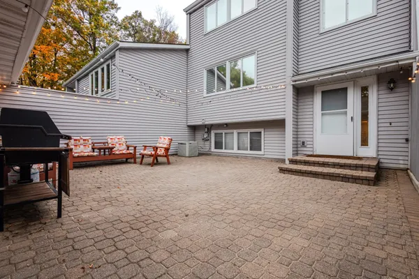 $529,900 | 2520 Le Homme Dieu Heights Northeast, Unit 2, Alexandria, MN 56308