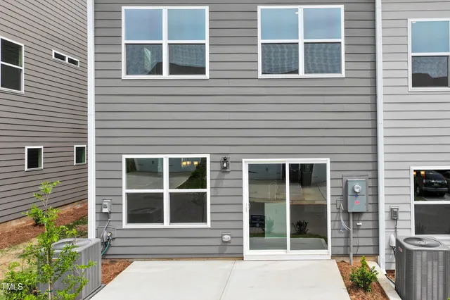 $310,000 | 139 Powell Townes Way, Unit 306, Raleigh, NC 27603