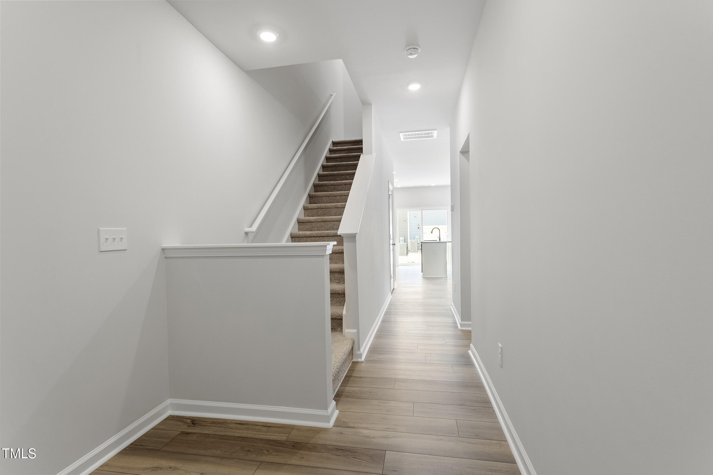 139 Powell Townes Way, Unit 306 Raleigh, NC 27603 - Photo 5 of 44 FMWeb05