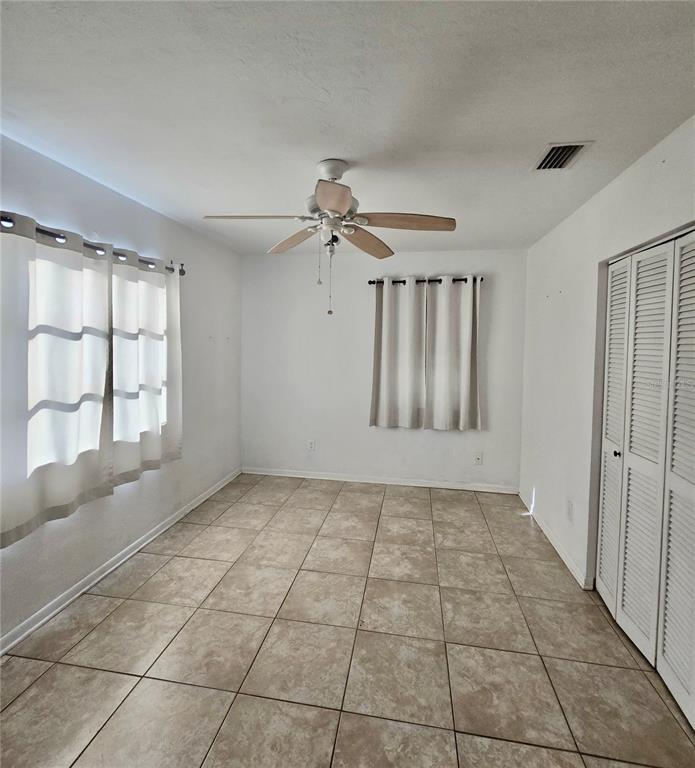 589 Swallow Lane Spring Hill, FL 34606 - Photo 6 of 14 a view of entryway