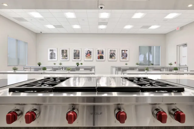 $674,900 | 11825 Southwest Coronado Springs Drive, Port St. Lucie, FL 34987