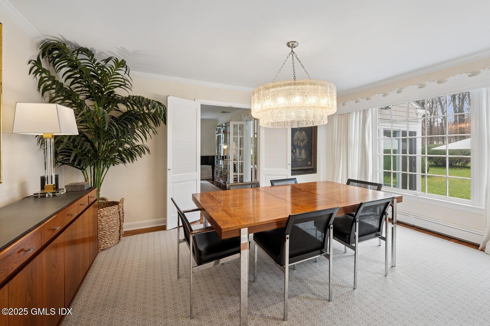 6 Pilgrim Road Darien, CT 06820 - Photo 7 of 23 a dining room with furniture and window