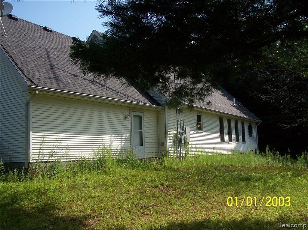 3269 Barnes Lake Road Columbiaville, MI 48421 - Photo 2 of 17 100_0015