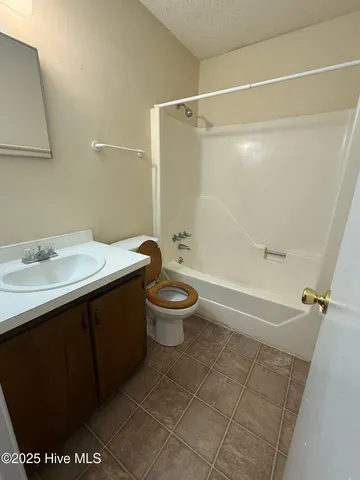 $1,000 | 120 Twinwood Drive, Jacksonville, NC 28546