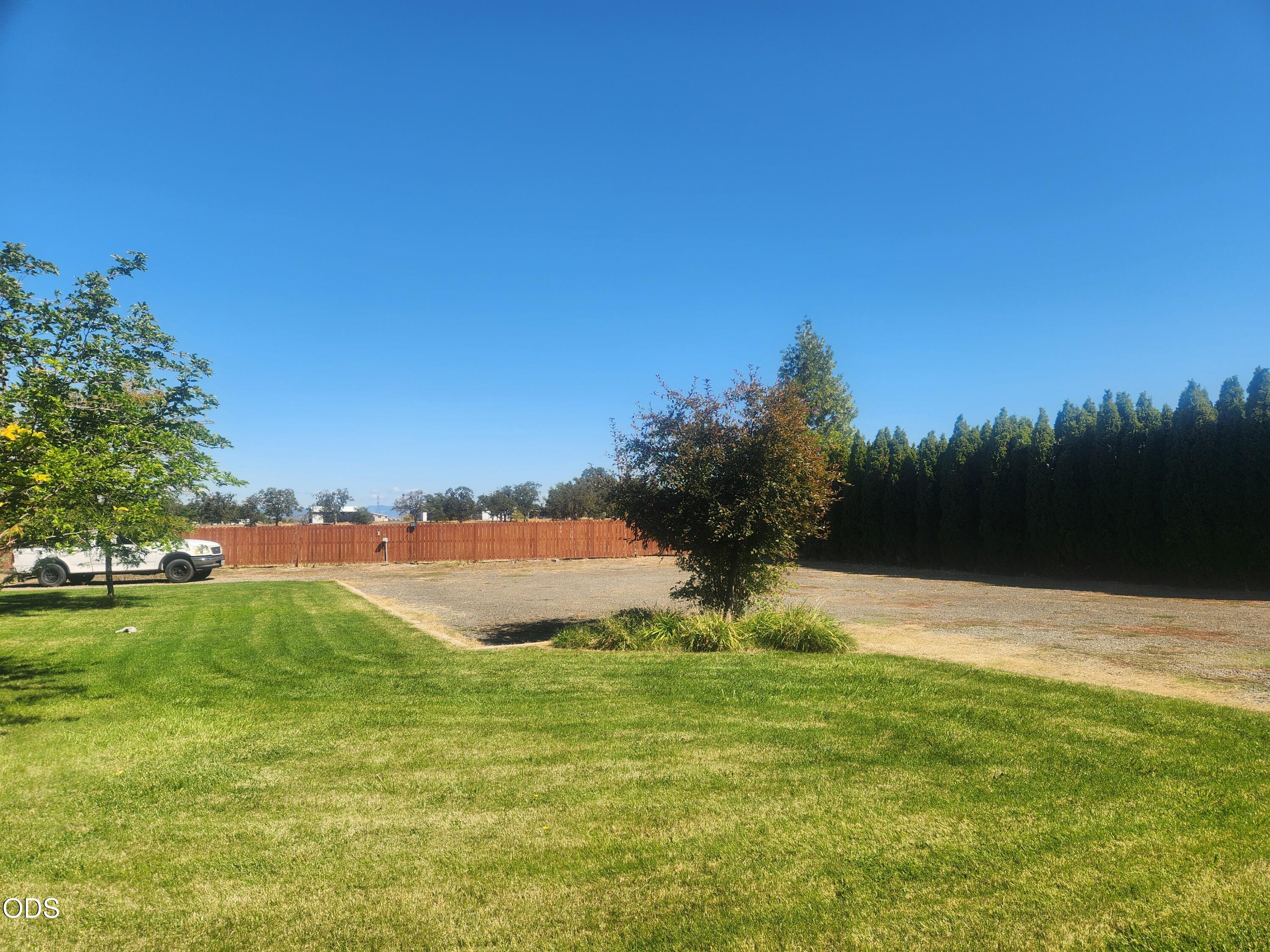 96 West Gregory Road Central Point, OR 97502 - Photo 12 of 15 Gallery Image 12