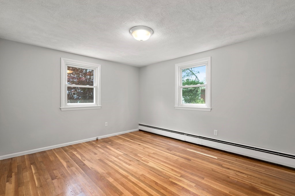 34 Erwin Road North Reading, MA 01864 - Photo 20 of 36 Gallery Image 20