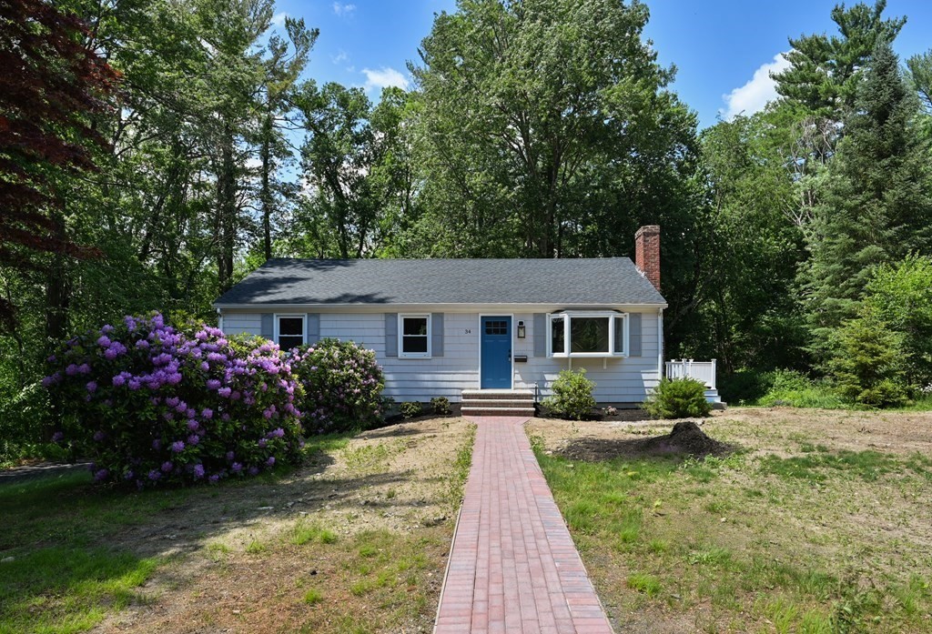 34 Erwin Road North Reading, MA 01864 - Photo 3 of 36 Gallery Image 3