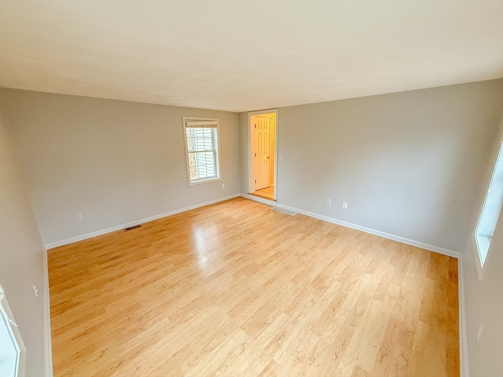 14 Eastern Avenue Haverhill, MA 01830 - Photo 3 of 14