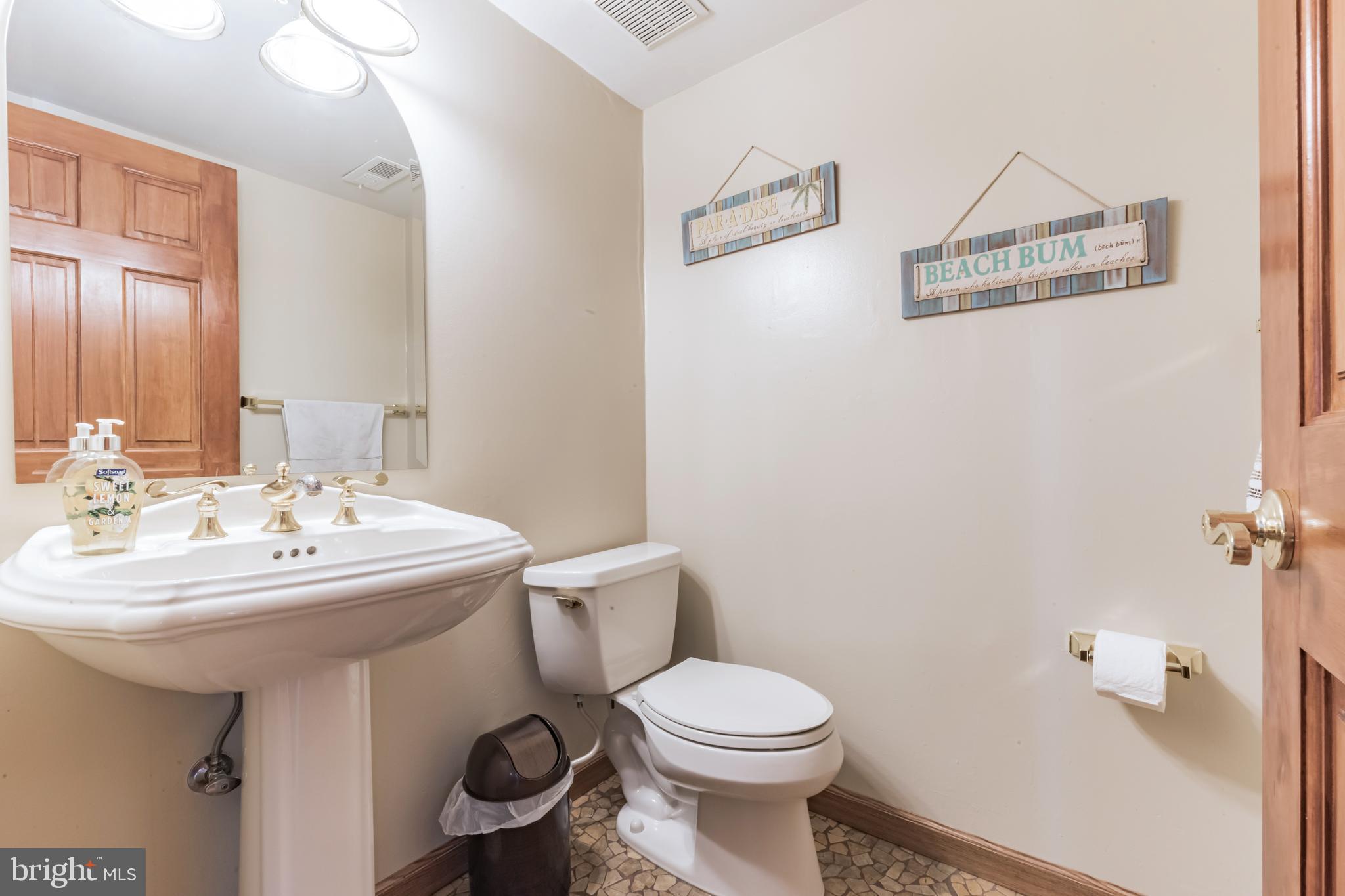 20 Blue Grass Road Clementon, NJ 08021 - Photo 12 of 33
