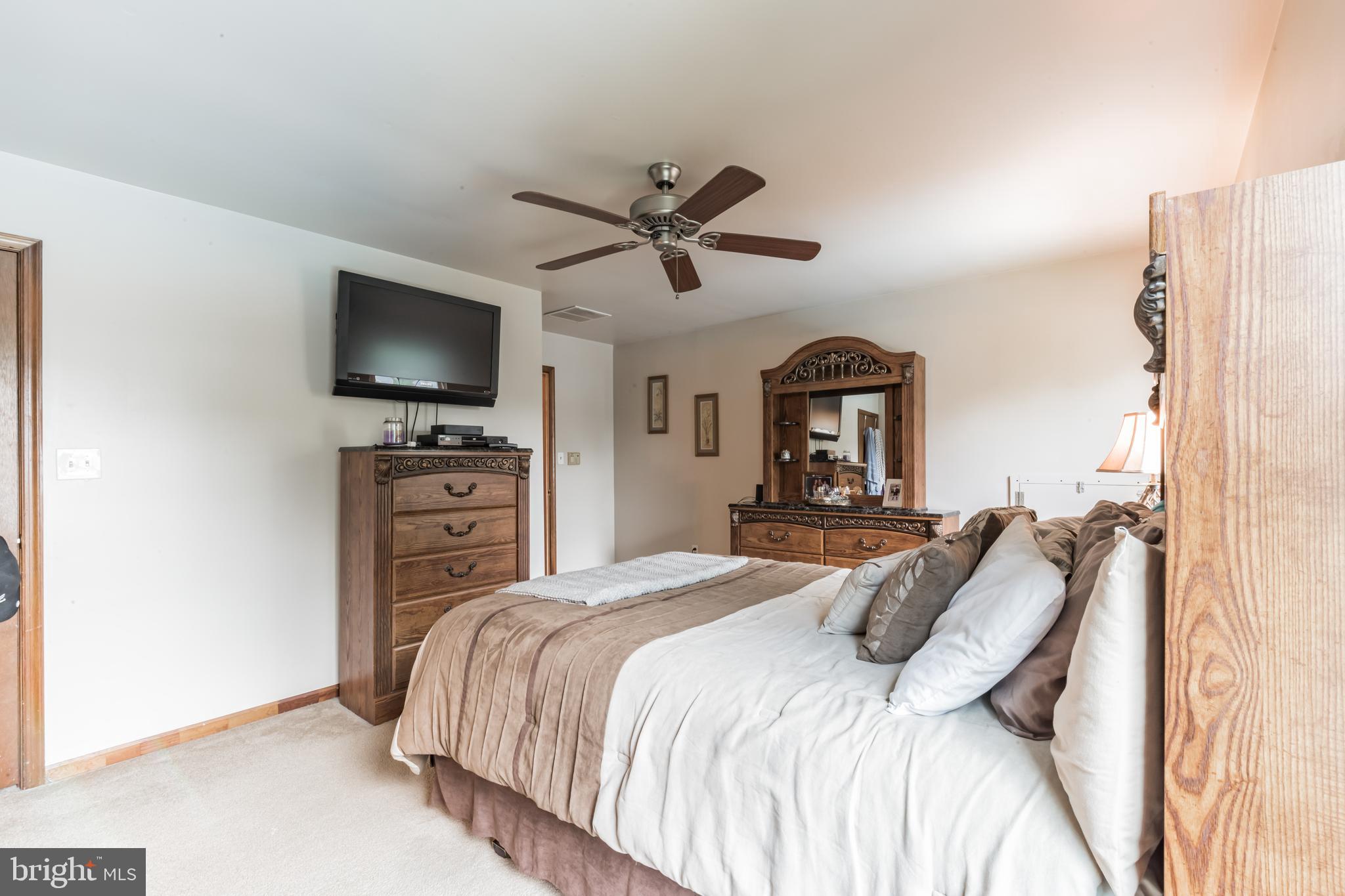 20 Blue Grass Road Clementon, NJ 08021 - Photo 25 of 33